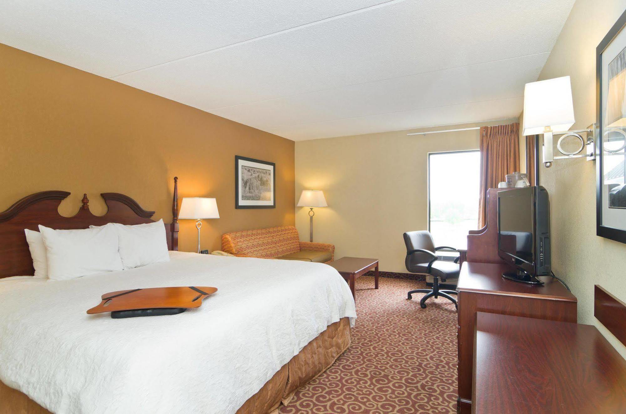 Hampton Inn Wooster Eksteriør billede
